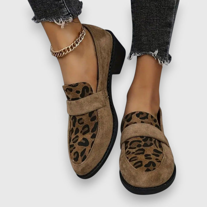 Brunika | Loafers