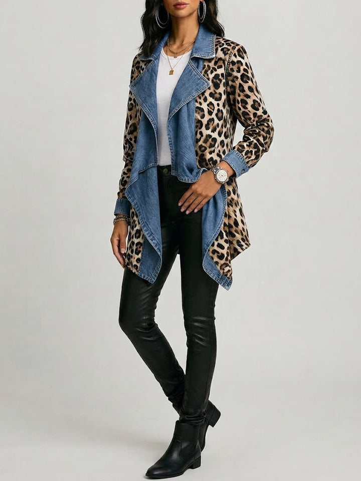 Trine | Leopardprint & vasket denim panel-jakke